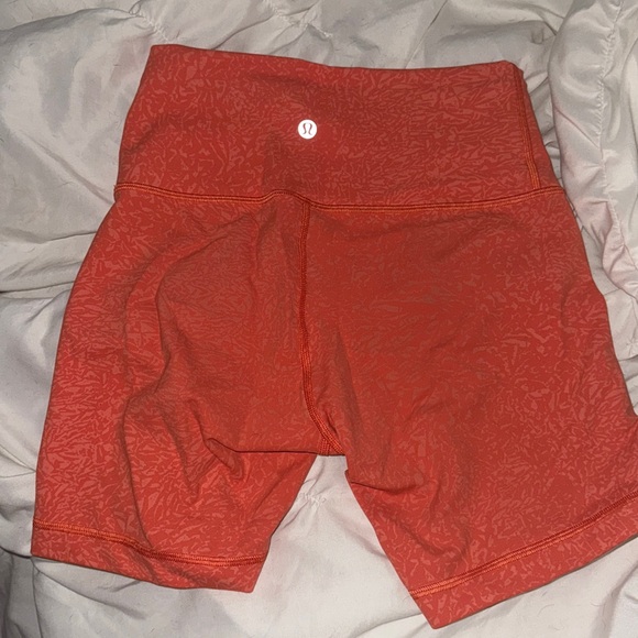 Lululemon align Biker shorts - Picture 3 of 3
